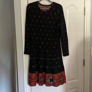 Leo & Ugo Sz 4 Black w/orange, yellow and purple dress